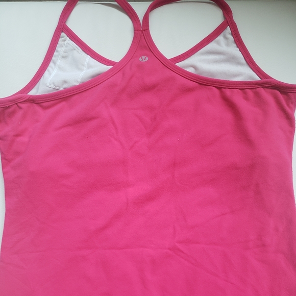Lululemon tank - Picture 2 of 2